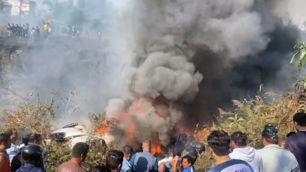 Chiếc máy bay của hãng hàng không Yeti Airlines đã rơi tại Nepal trong ngày 15.1 và chưa rõ số phận của 72 người trên đó.