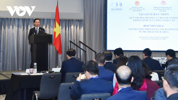 Chủ tịch nước: Việt Nam ưu tiên giải quyết vấn đề nhà đầu tư chưa hài lòng