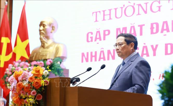 Thủ tướng: Doanh nghiệp, doanh nhân Việt Nam thực hiện "5 tiên phong" phát triển cùng đất nước