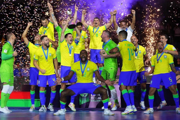 Đánh bại kình địch Argentina, Brazil lần thứ 6 vô địch World Cup futsal