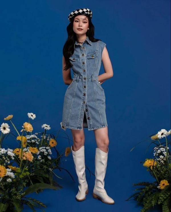 Khẳng định phong cách riêng với váy denim