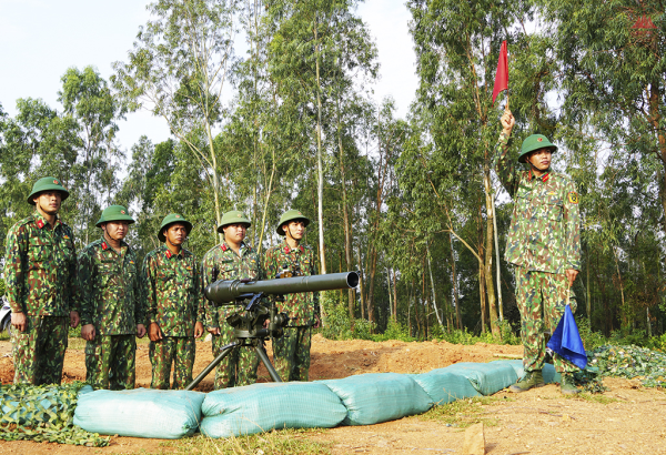 Luyện giỏi, rèn nghiêm, thi đua giữ vững “lá cờ đầu”