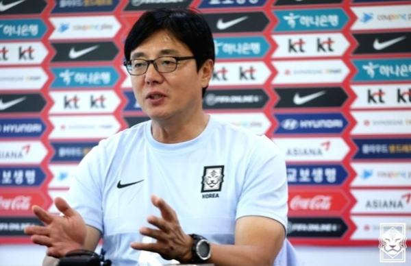 Tân HLV đội tuyển Hàn Quốc tuyên bố cứng rắn sau khi được bổ nhiệm