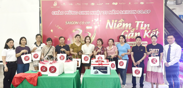 Siêu thị Co.opmart Vĩnh Phúc tổ chức chương trình “Chào mừng sinh nhật 35 năm Saigon Co.op”