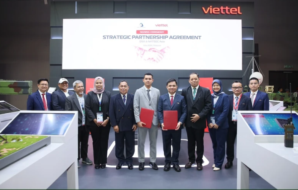 Viettel mở rộng kinh doanh sản phẩm quốc phòng-công nghệ cao tại nước ngoài