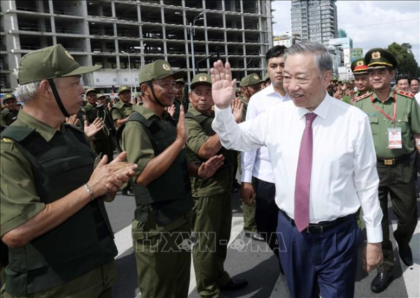 Chủ tịch nước Tô Lâm dự lễ ra mắt Lực lượng bảo vệ an ninh, trật tự ở cơ sở