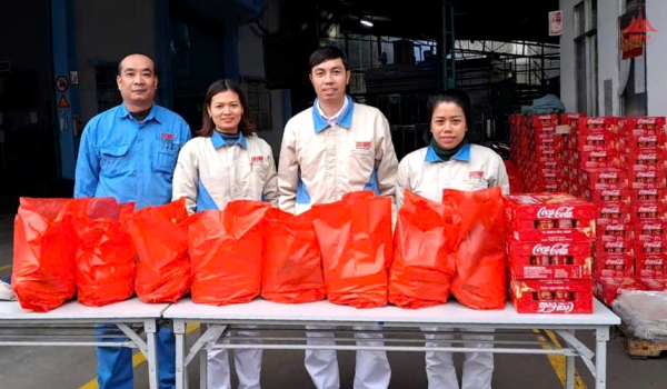 Mang niềm vui đến với người lao động