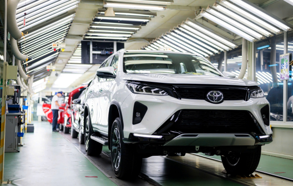 Toyota Việt Nam đồng hành cùng sự phát triển KT-XH của tỉnh