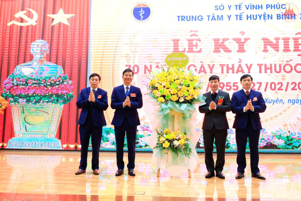 Trung tâm Y tế huyện Bình Xuyên kỷ niệm 70 năm Ngày Thầy thuốc Việt Nam