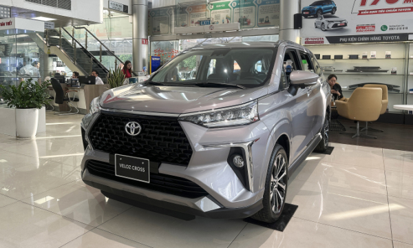  Toyota giảm giá 30 triệu đồng hàng loạt xe sau Tết