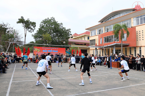  Sôi nổi các hoạt động văn hóa, thể thao chào mừng kỷ niệm 75 năm Ngày thành lập tỉnh