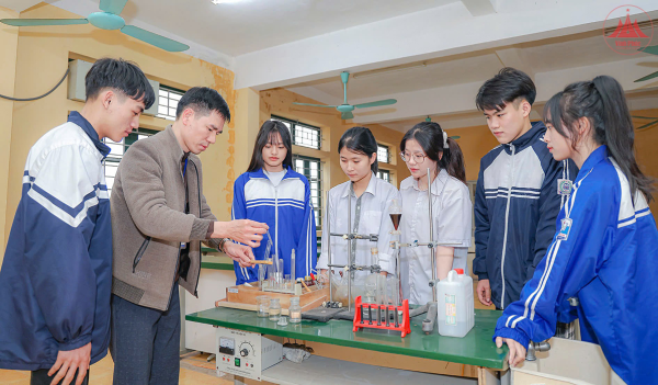 Đảm bảo các điều kiện dạy học 5 ngày/tuần