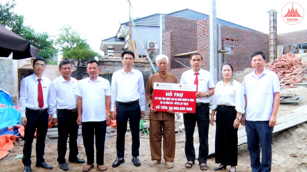 Quan tâm xây dựng nhà ở cho người có công