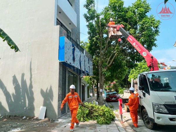 Đảm bảo an toàn hệ thống lưới điện trong mùa mưa bão năm 2025