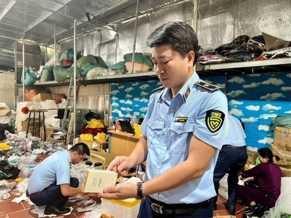 Bản năng và bản lĩnh trong phòng, chống suy thoái - Bài 1: Vết trượt từ lòng tham và bài học về tính chiến đấu