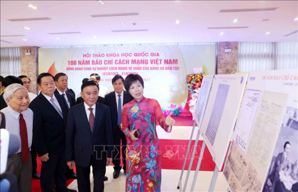 100 năm Báo chí cách mạng Việt Nam đồng hành cùng sự nghiệp cách mạng vẻ vang của Đảng và dân tộc
