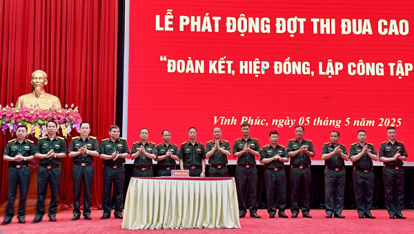 Phát động đợt thi đua cao điểm “Đoàn kết, hiệp đồng, lập công tập thể"