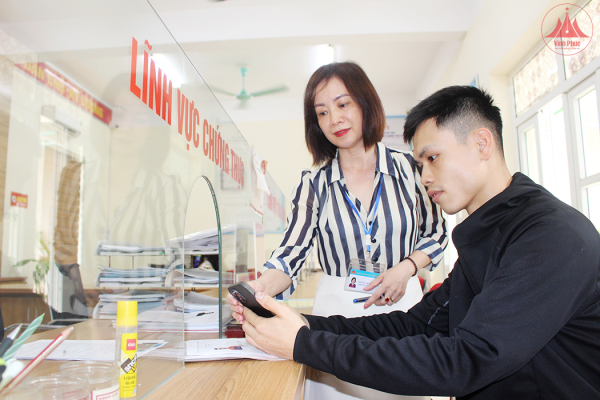 Cải cách hành chính ở Tích Sơn: Lấy người dân làm trung tâm phục vụ