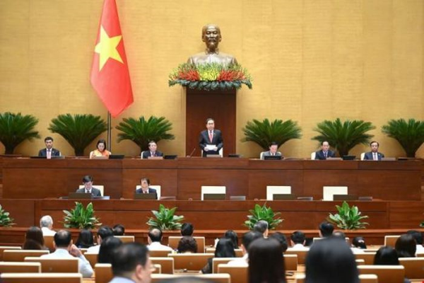 Quốc hội thông qua Nghị quyết lịch sử, sửa đổi, bổ sung 5/120 điều của Hiến pháp năm 2013