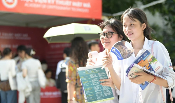 Điểm ưu tiên tuyển sinh đại học: Không bị ảnh hưởng bởi sáp nhập