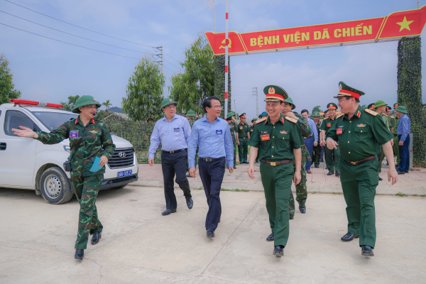 Diễn tập phòng thủ dân sự, ứng phó sự cố đê điều, hồ đập và tìm kiếm cứu nạn tỉnh đạt kết quả xuất sắc