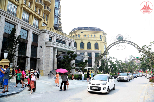 Dịch vụ - du lịch: Tạo đà tăng trưởng kinh tế