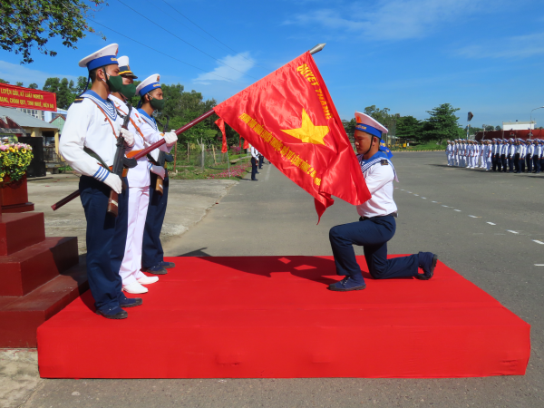 Phát huy sức mạnh tổng hợp, bảo vệ vững chắc chủ quyền biển, đảo