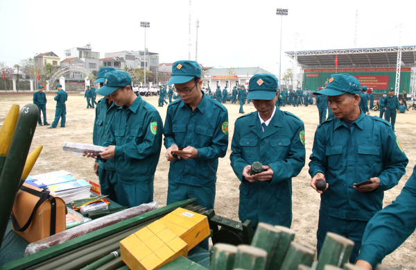 Phát huy vai trò của lực lượng dân quân, tự vệ