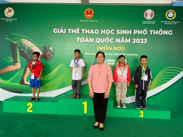 Học sinh lớp 2 đoạt 2 Huy chương Đồng tại giải Bơi học sinh phổ thông toàn quốc
