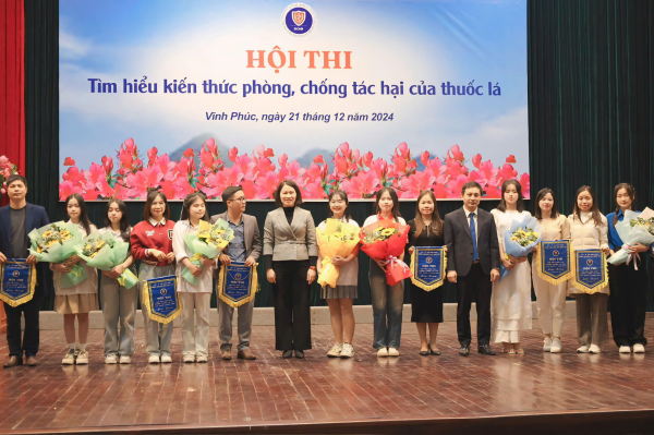 Gần 100 học sinh tham gia hội thi tìm hiểu kiến thức phòng, chống tác hại của thuốc lá