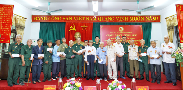 Gặp mặt, tri ân cựu chiến binh tham gia Chiến dịch Điện Biên Phủ