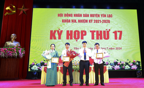 Hội đồng nhân dân huyện Yên Lạc tổ chức Kỳ họp thứ 17