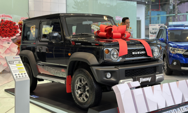 Suzuki Jimny giảm giá