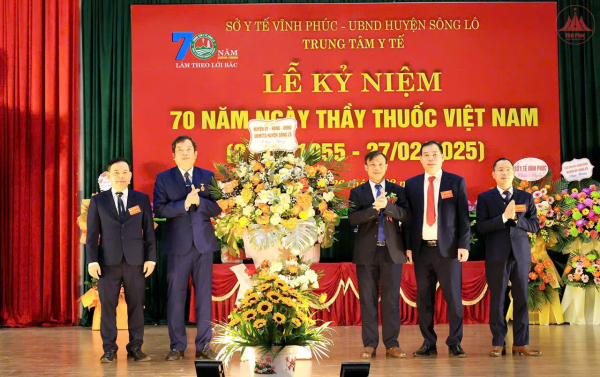 Trung tâm Y tế huyện Sông Lô kỷ niệm 70 năm Ngày Thầy thuốc Việt Nam