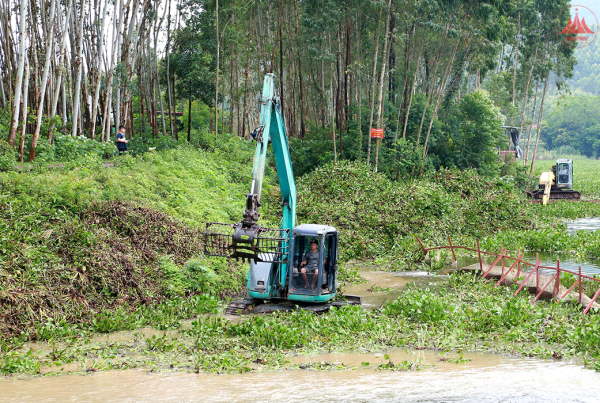 Ngăn chặn nguy cơ ô nhiễm nguồn nước mặt