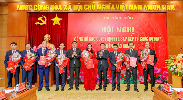 Xây dựng bộ máy chính quyền tinh, gọn, mạnh - Kỳ 2: Cuộc cách mạng không thể chậm trễ