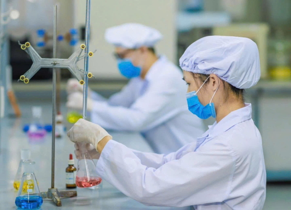 Đảng viên say mê nghiên cứu khoa học