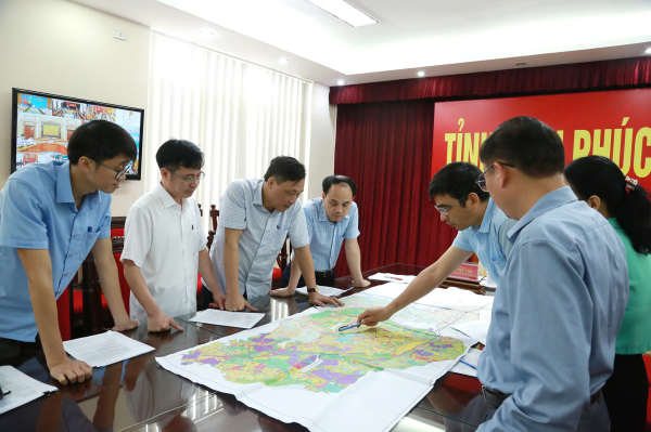 Tập trung triển khai dự án xây dựng tuyến đường sắt Lào Cai - Hà Nội - Hải Phòng