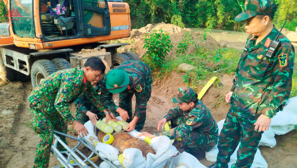 Khắc phục hậu quả bom mìn sau chiến tranh