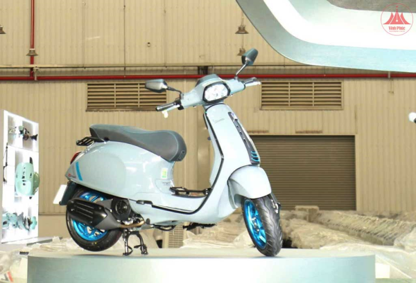 Piaggio Việt Nam ra mắt xe Vespa primavera và Vespa sprint năm 2025