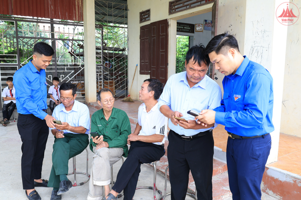 Sức trẻ trong phong trào “Bình dân học vụ số”