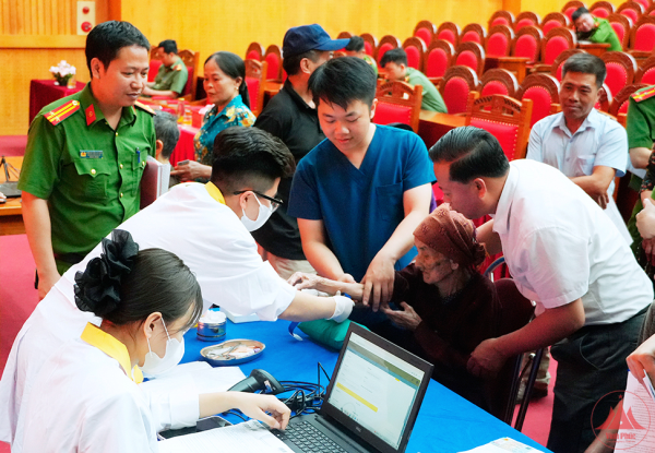 “Trả danh tính - nối người thân” cho các Anh hùng liệt sĩ