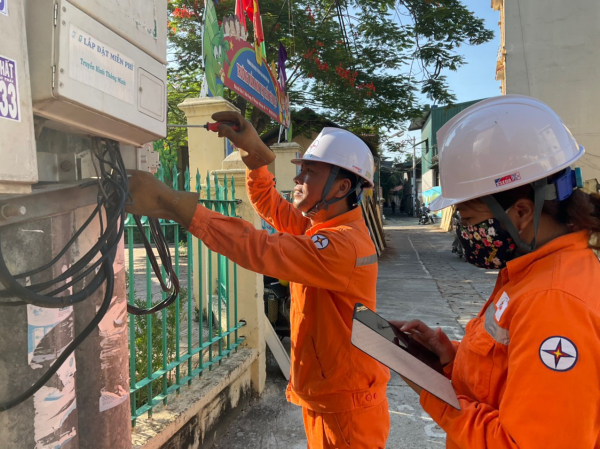 Đảm bảo cấp điện ổn định phục vụ kỳ thi tốt nghiệp THPT và tuyển sinh đầu cấp giáo dục phổ thông năm 2025