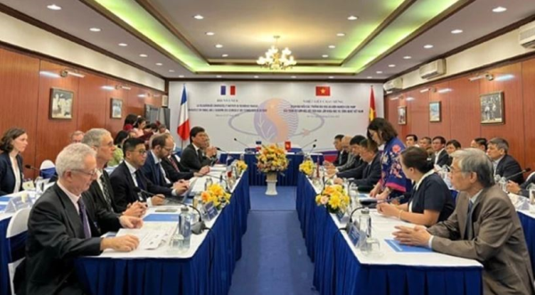 Góp phần làm sâu sắc hơn quan hệ hợp tác Việt-Pháp về khoa học, công nghệ, đào tạo nguồn nhân lực