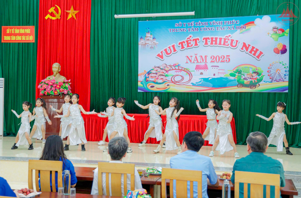 Tết Thiếu nhi cho trẻ em có hoàn cảnh đặc biệt