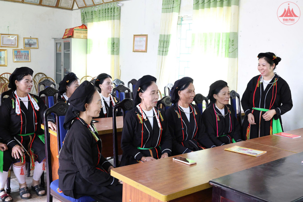 Phát huy vai trò của phụ nữ trong xây dựng gia đình hạnh phúc