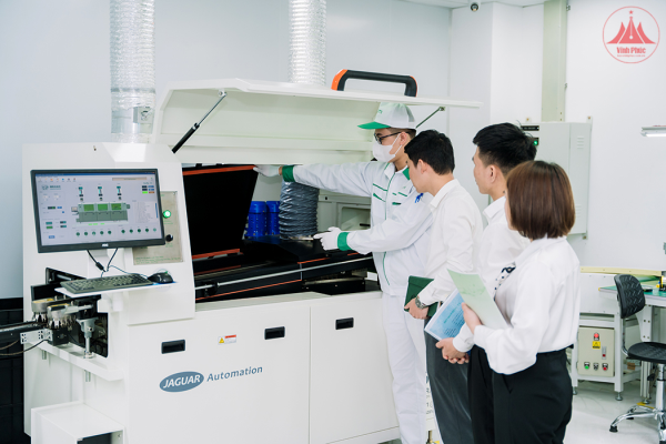 Thúc đẩy hợp tác phát triển khoa học và công nghệ