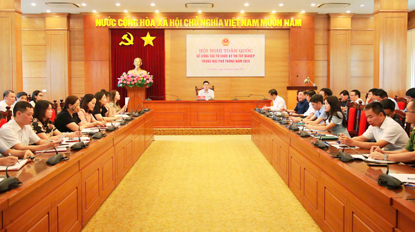 Hội nghị trực tuyến toàn quốc về công tác tổ chức kỳ thi tốt nghiệp THPT năm 2025