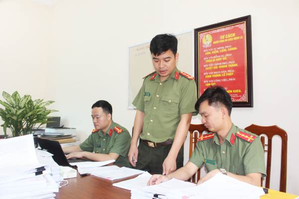 Xây dựng lực lượng an ninh điều tra xứng đáng với niềm tin của Đảng và nhân dân