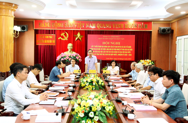 Lấy ý kiến tham gia đóng góp vào các dự thảo văn kiện Đại hội lần thứ XIV của Đảng và Đại hội đại biểu Đảng bộ tỉnh Phú Thọ (sau khi hợp nhất), nhiệm kỳ 2025 - 2030